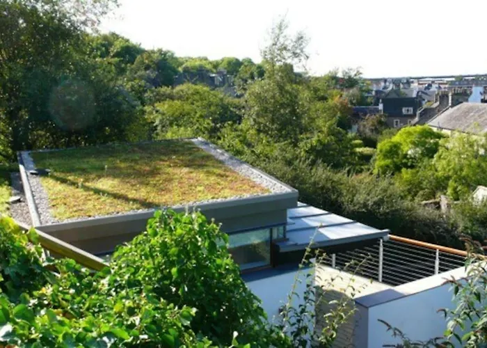 The Nook, Studio Apartment, South Queensferry